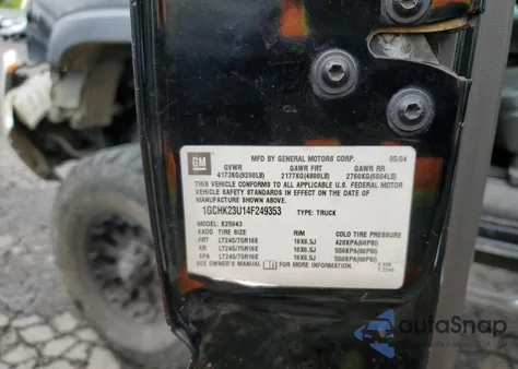 2004 Chevrolet Silverado K2500 Heavy Duty z USA, uszkodzony, nr VIN 1GCHK23U14F249353